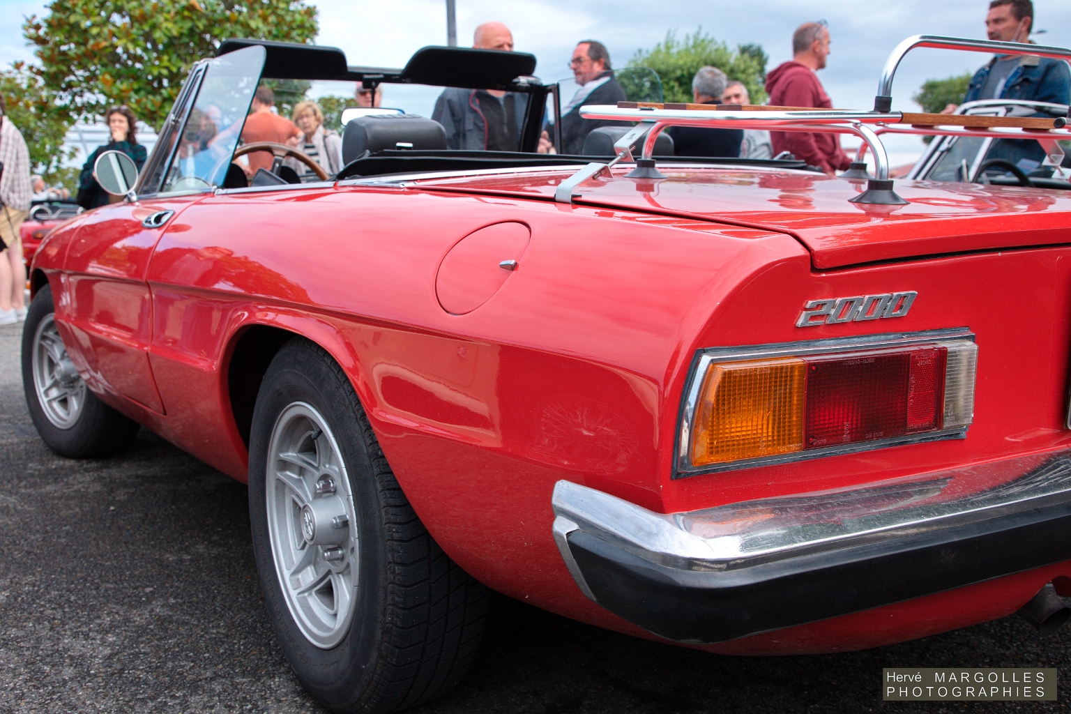 Alfa Romeo Spider-01.jpg
